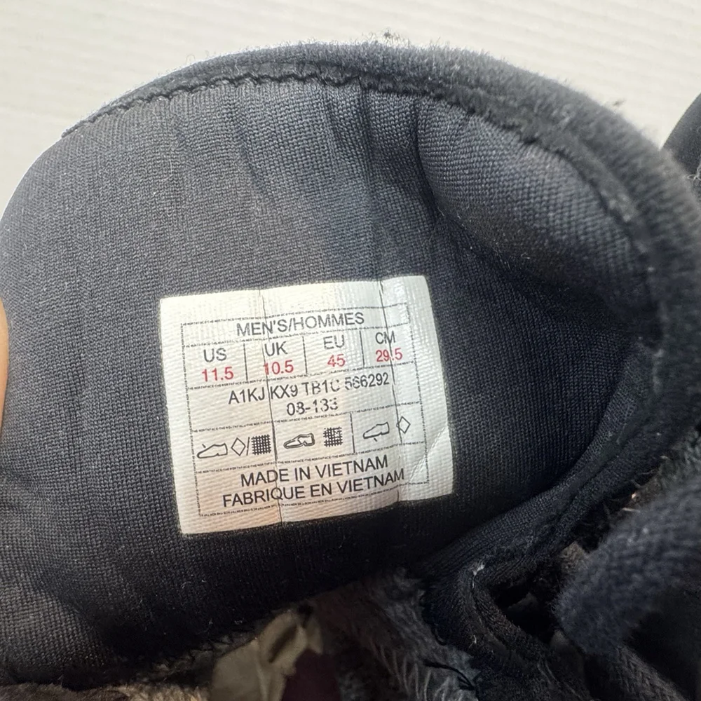The North Face Iceflare Mid Gore-Tex Waterproof Hiking Boots Size:11.5 Men